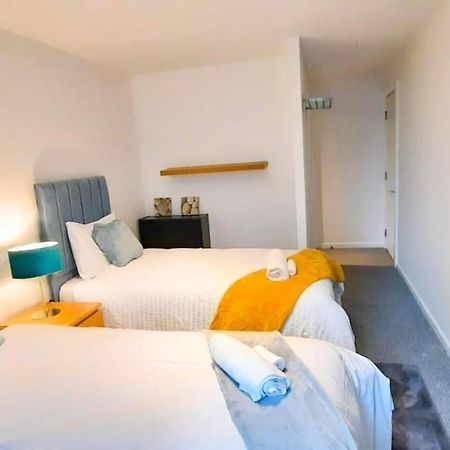 مانشستر 2-Bed Apartment Near City Centre المظهر الخارجي الصورة