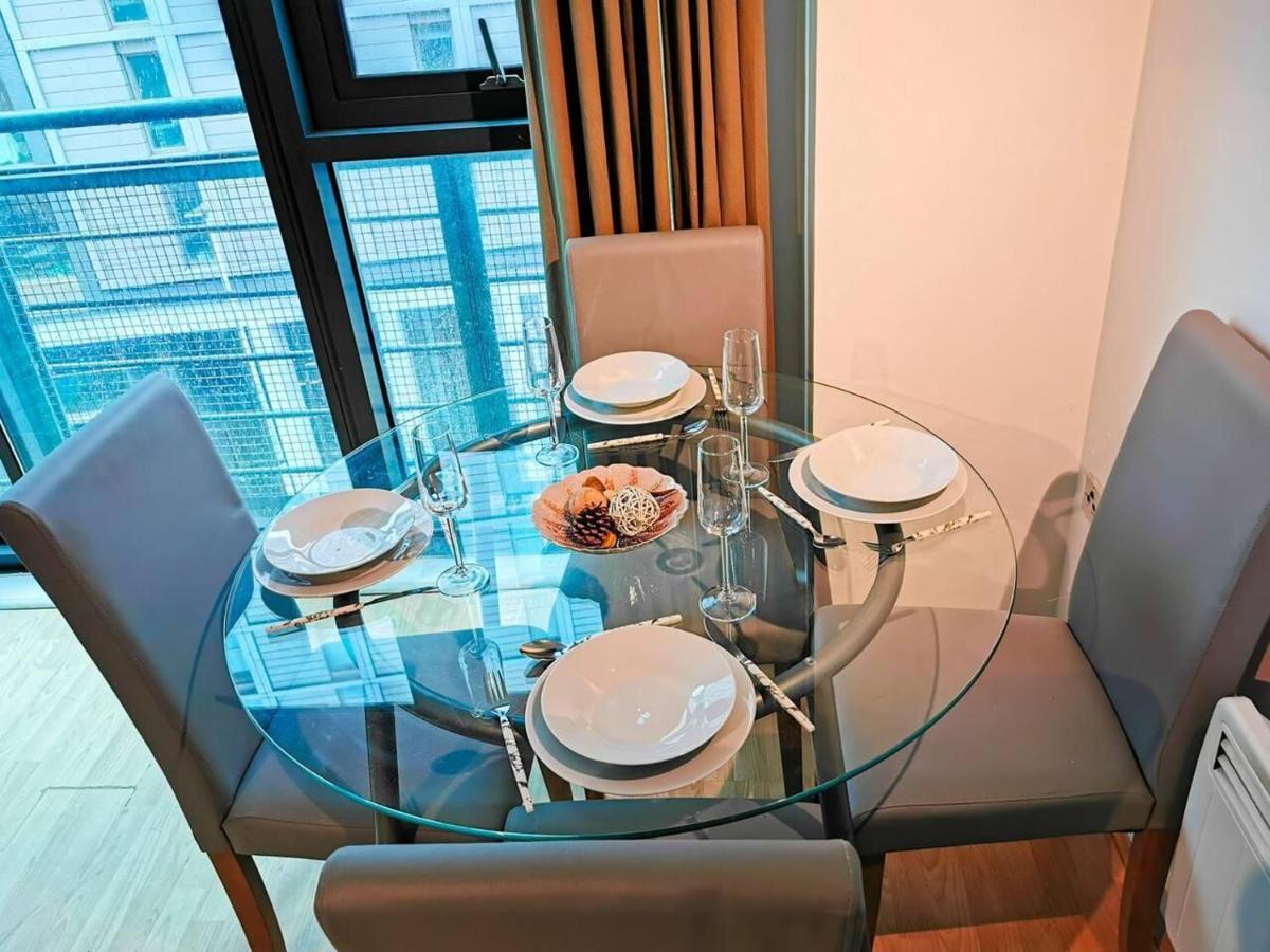 مانشستر 2-Bed Apartment Near City Centre المظهر الخارجي الصورة